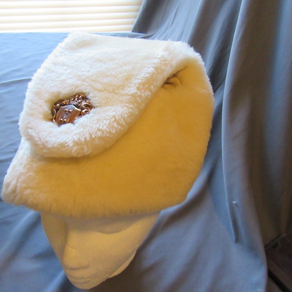 Womens Vintage Fur Hats Lot of 7 main image 4
